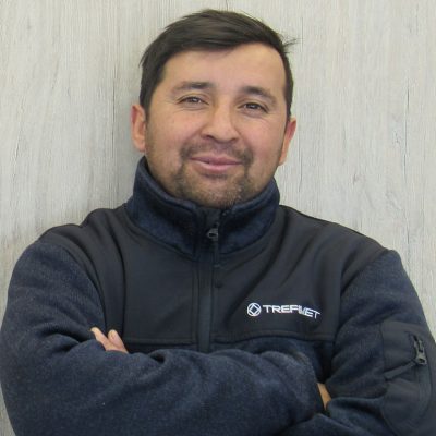 VÍCTOR A. CASTILLO M.